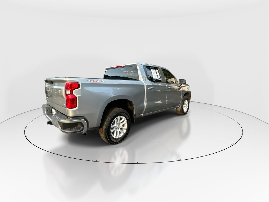Used 2025 Chevrolet Silverado 1500 LT AWD/4WD image 8