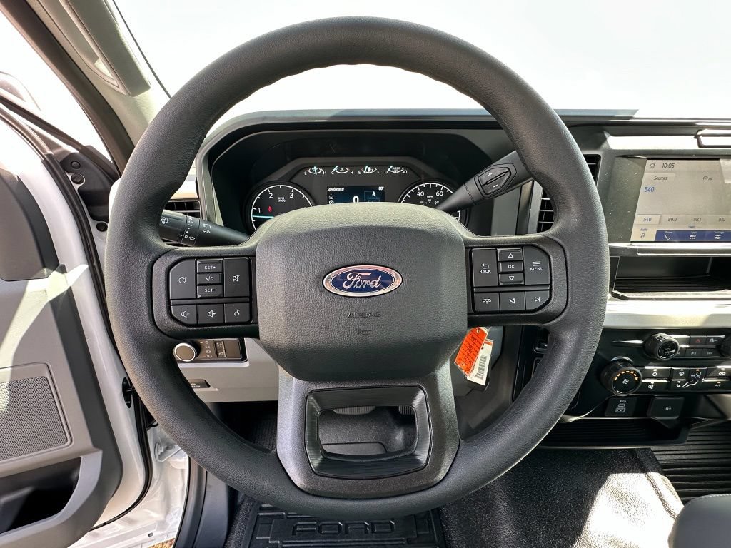 New 2026 Ford F550 4x4 Regular Cab Super Duty image 8