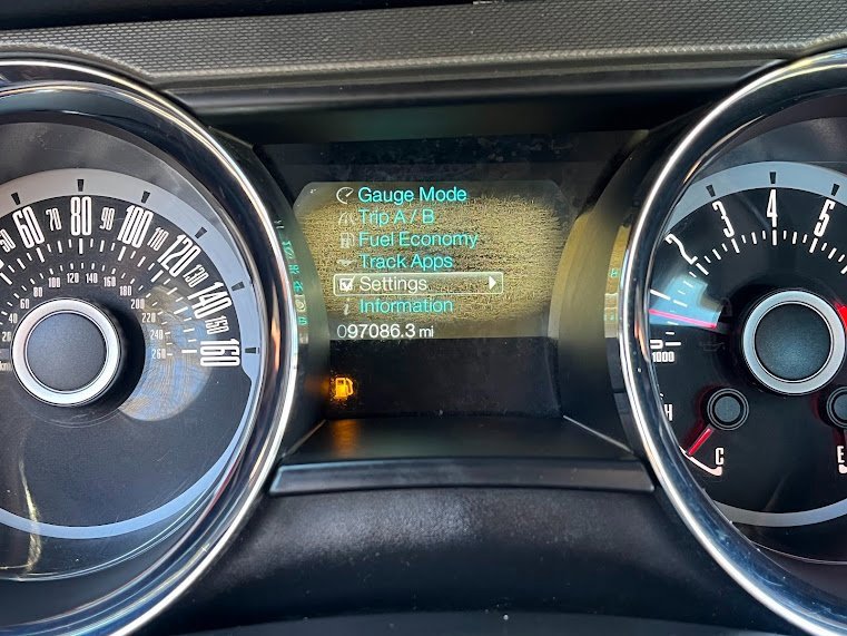 Used 2013 Ford Mustang GT Premium w/ Comfort Pkg image 6