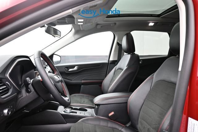 Used 2022 Ford Escape SEL w/ SEL Stealth AWD Package image 15