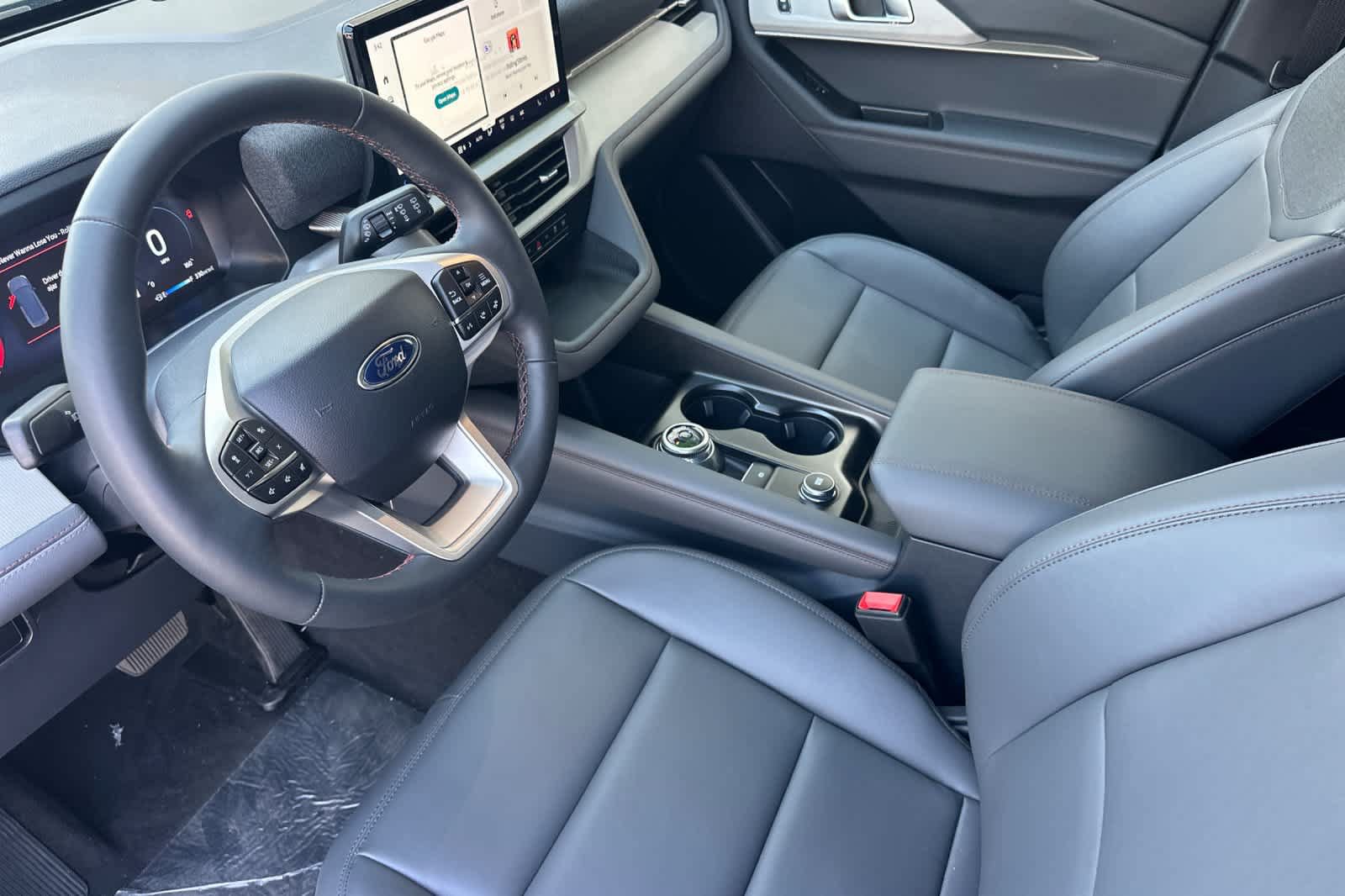 New 2026 Ford Explorer Active w/ Active Comfort Package RWD image 12