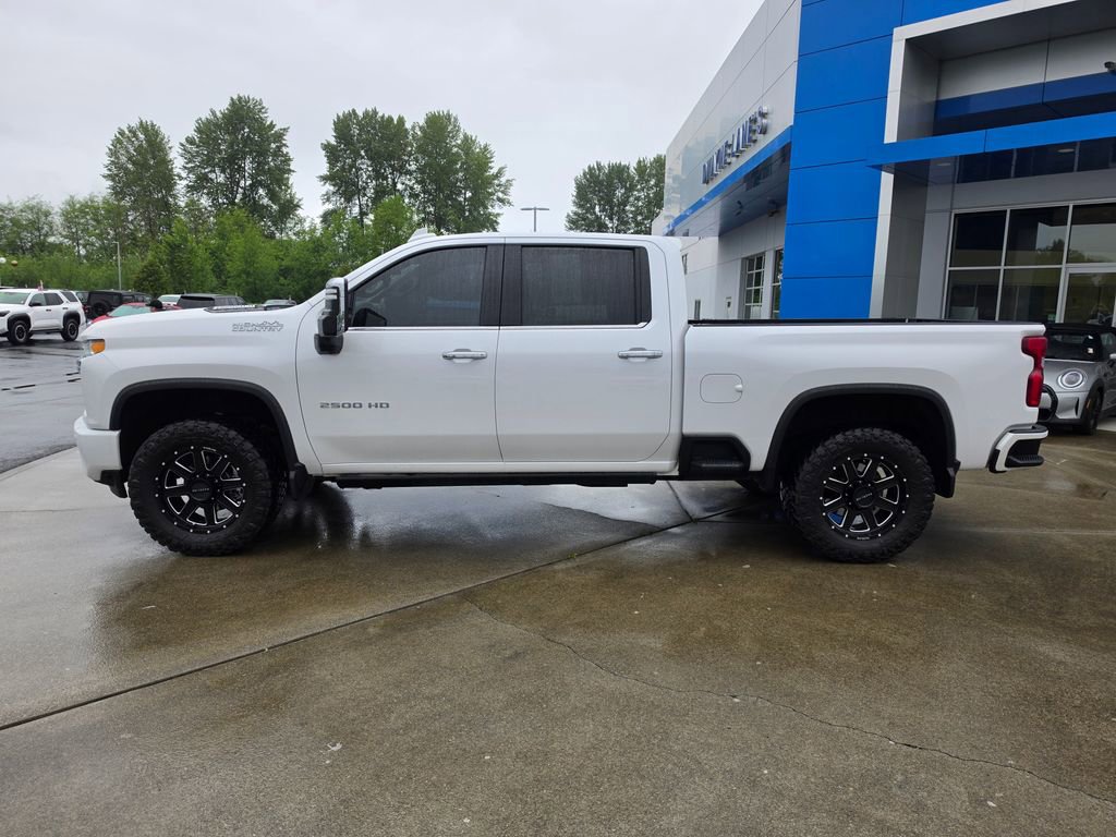 Used 2022 Chevrolet Silverado 2500 High Country w/ Z71 Off-Road Package AWD/4WD image 2