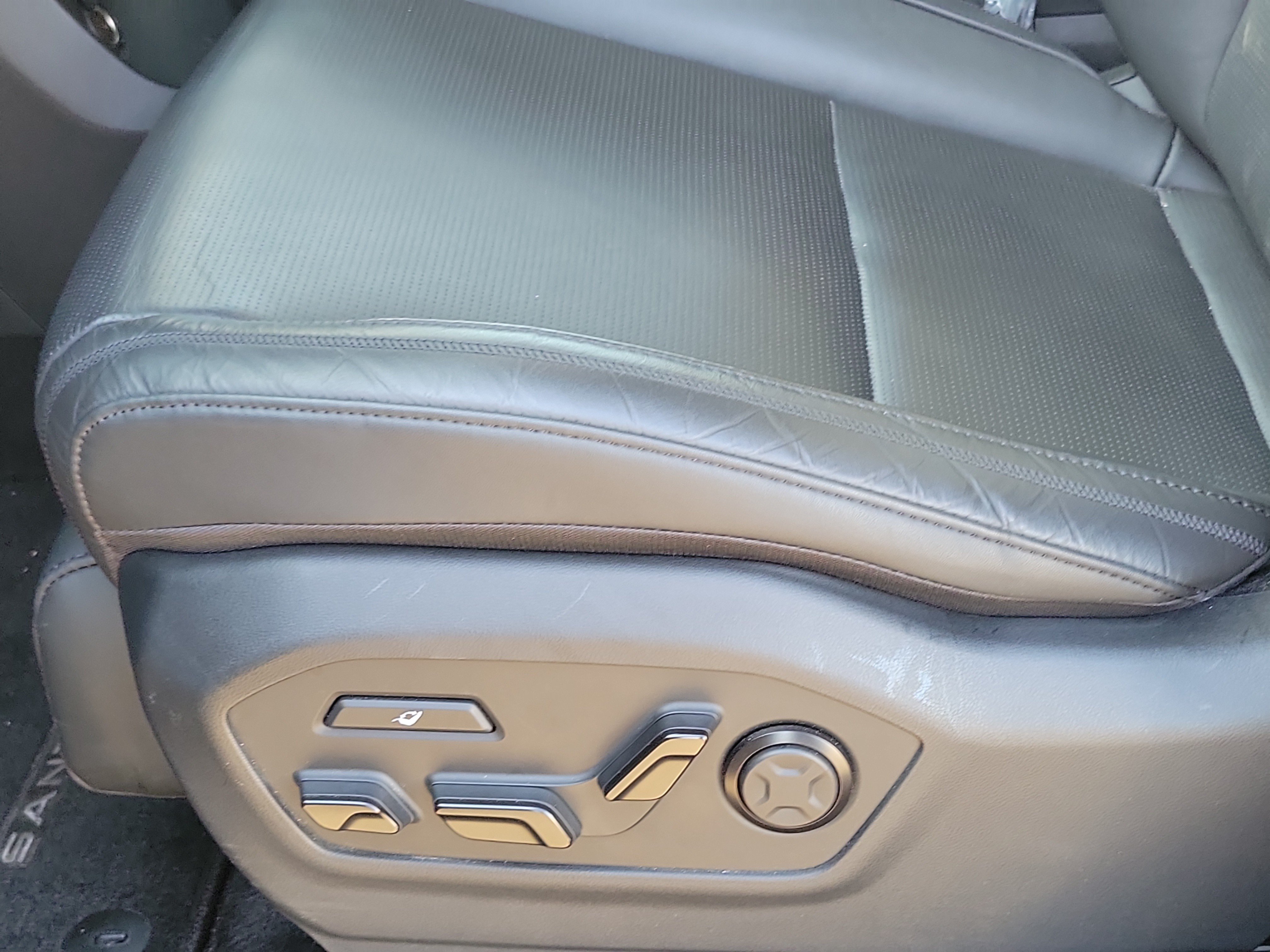 Used 2025 Hyundai Santa Fe Calligraphy AWD/4WD image 18