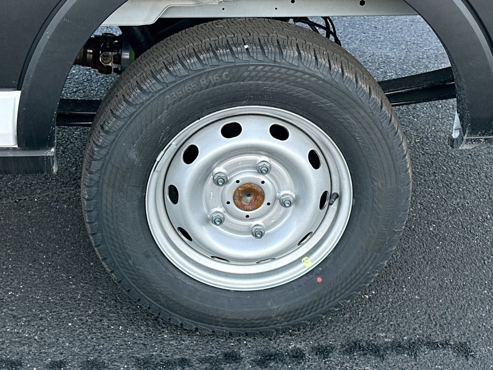 New 2026 Ford Transit 250 148 Medium Roof w/ Load Area Protection Package image 12