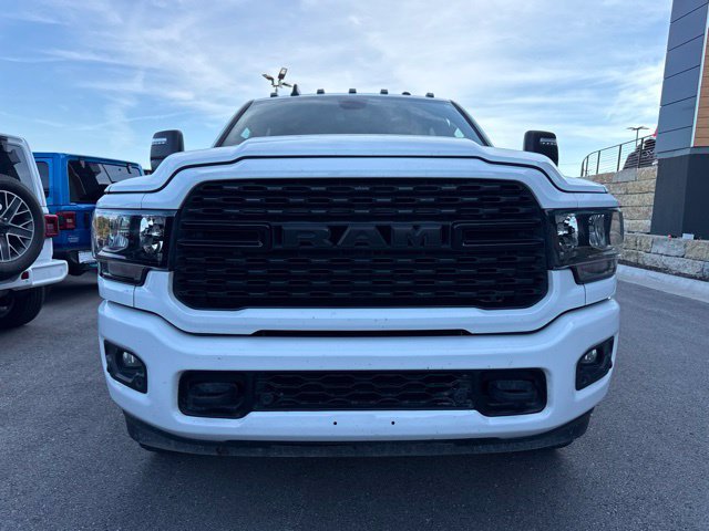 Used 2024 RAM 2500 Big Horn w/ Night Edition AWD/4WD image 9
