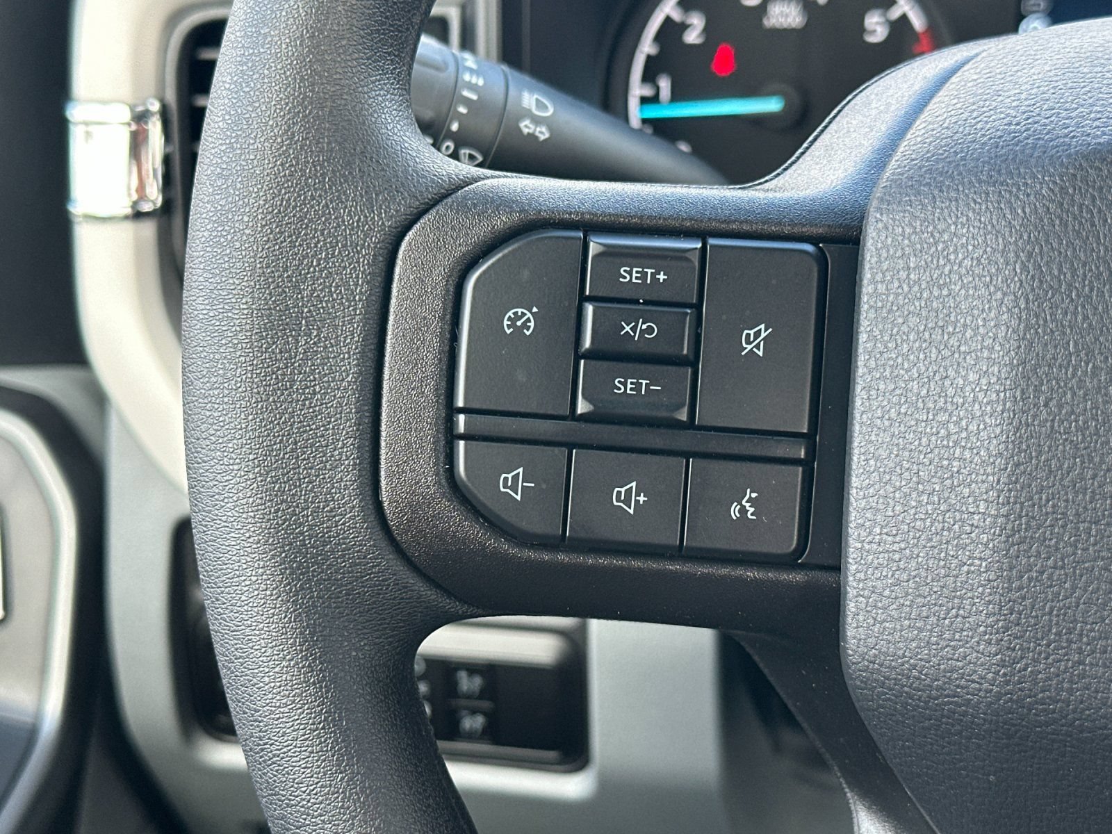 New 2026 Ford F350 XL w/ STX Appearance Package AWD/4WD image 23