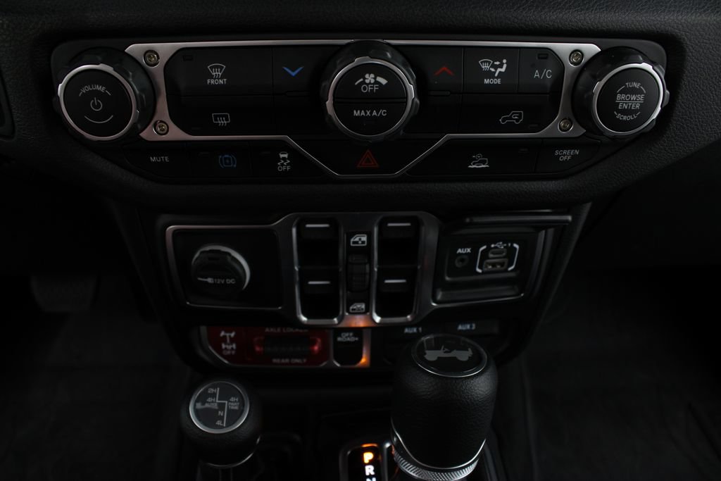 Used 2025 Jeep Wrangler Unlimited Sport S 4xe AWD/4WD image 6