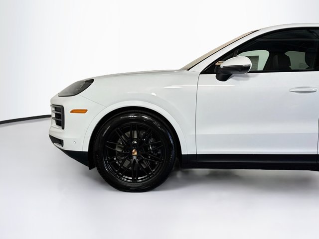 New 2026 Porsche Cayenne Coupe AWD/4WD image 27