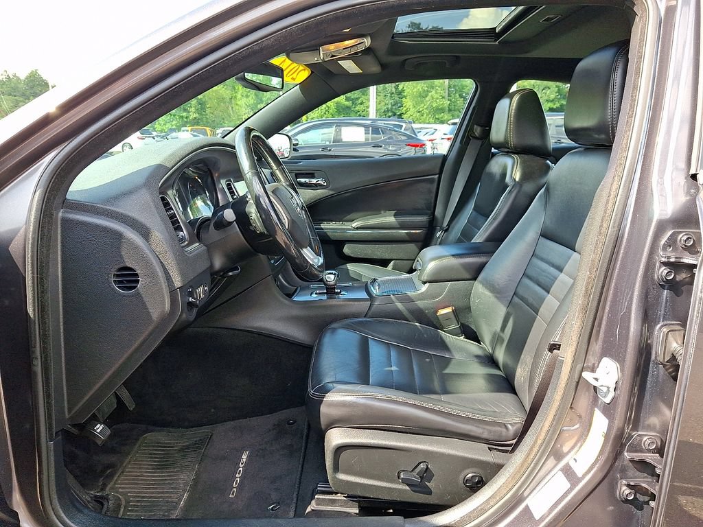 Used 2014 Dodge Charger SXT Plus RWD image 14