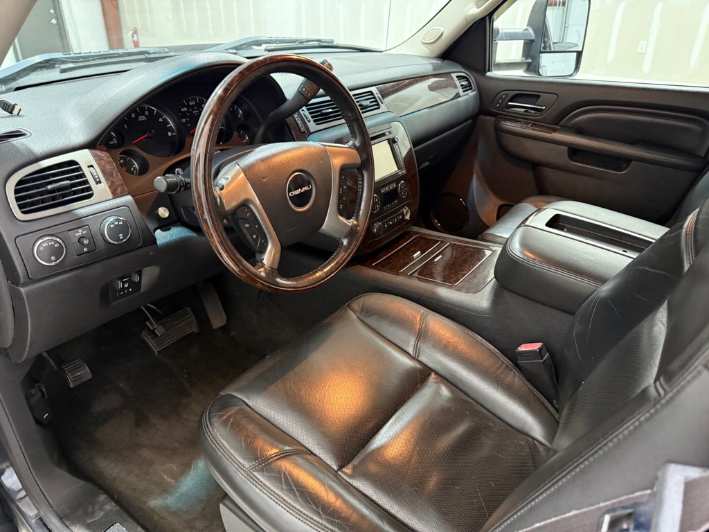 Used 2013 GMC Sierra 2500 Denali image 28