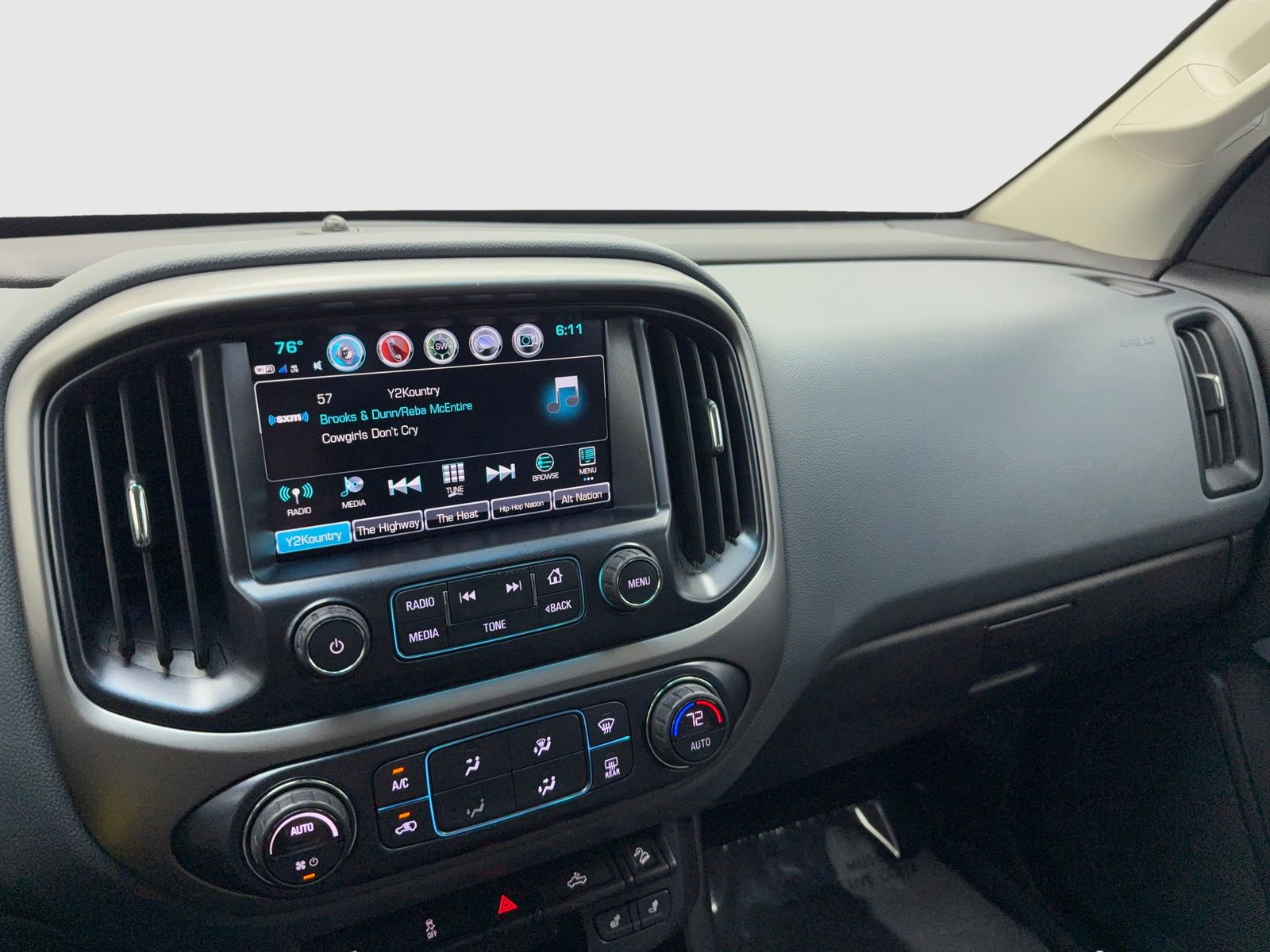 Used 2018 Chevrolet Colorado Z71 w/ Z71 Midnight Edition image 27