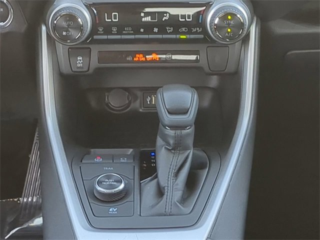 Certified 2025 Toyota RAV4 XLE image 19