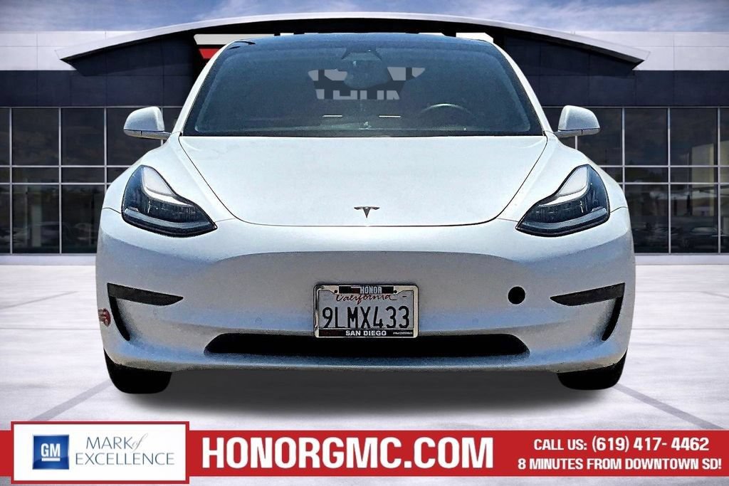 Used 2019 Tesla Model 3 Standard Range RWD image 3
