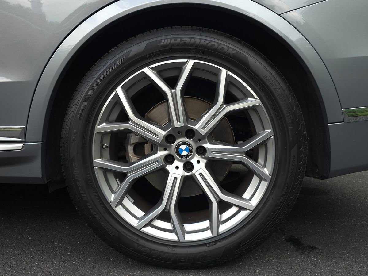 Used 2025 BMW X7 xDrive40i image 64