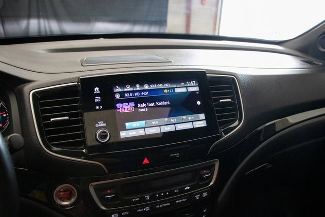 Used 2021 Honda Pilot Elite image 38