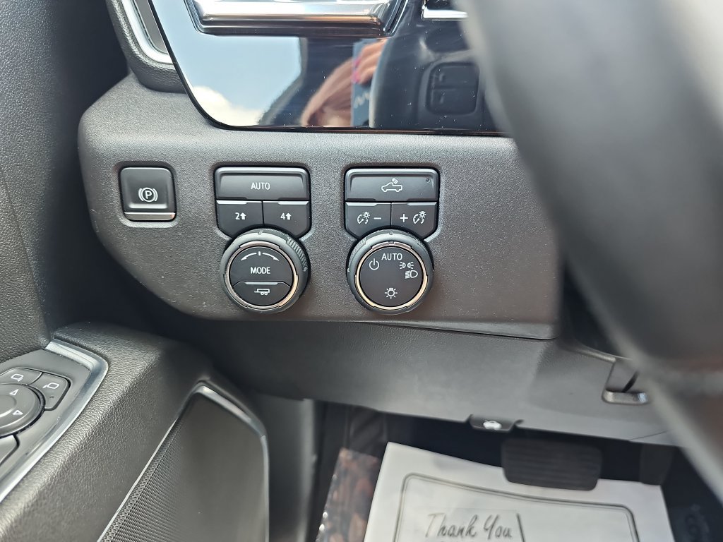 Used 2023 Chevrolet Silverado 1500 LT AWD/4WD image 37