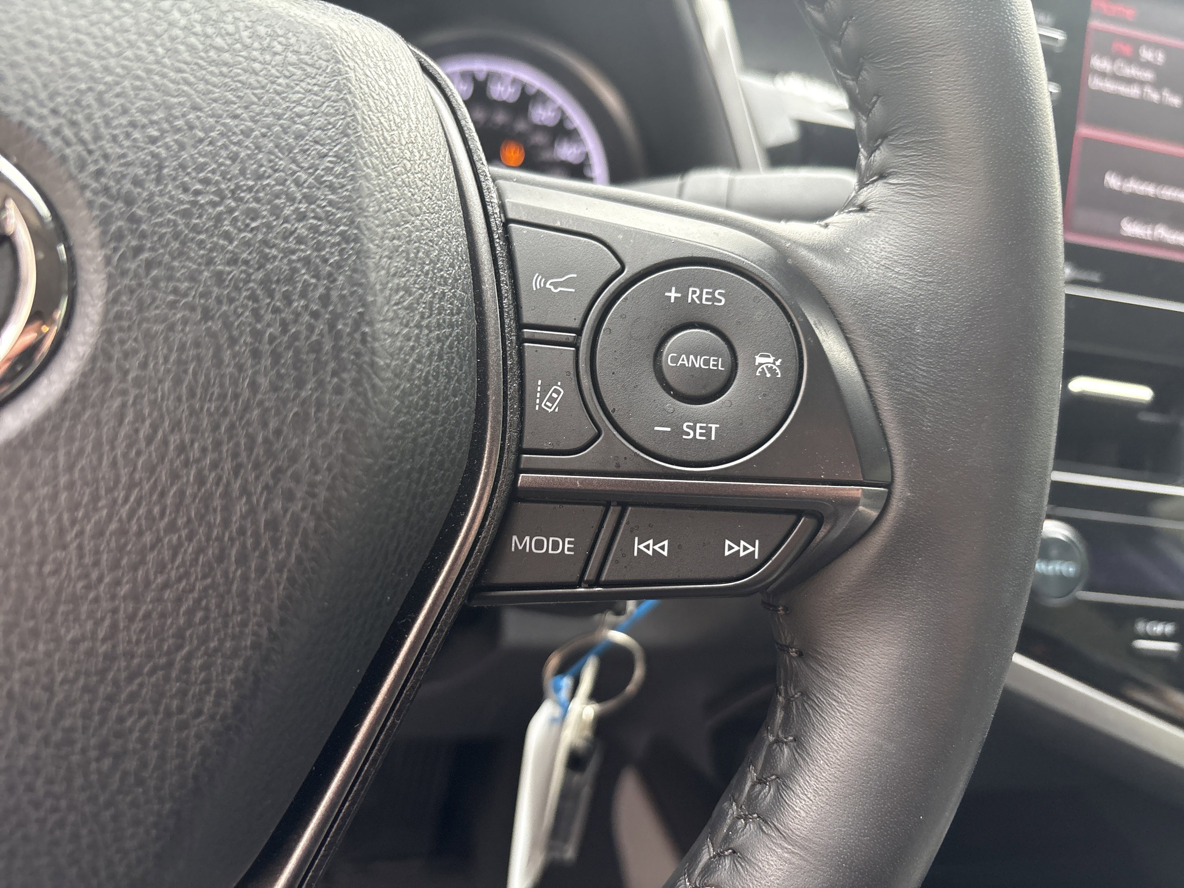 Used 2023 Toyota Camry SE image 20