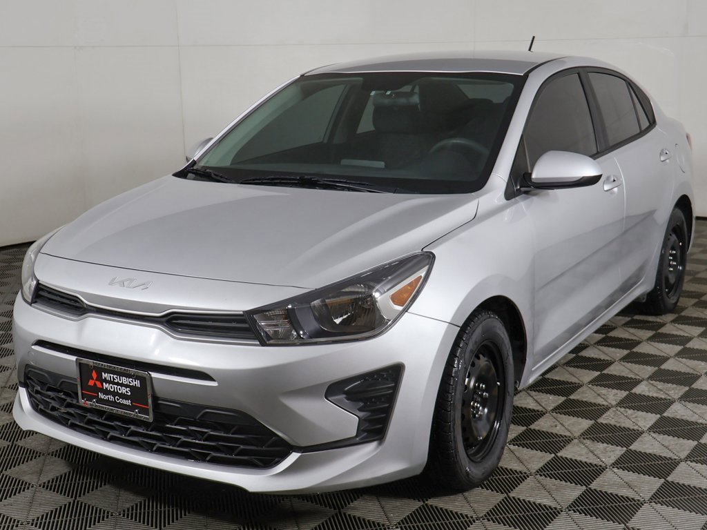 Used 2023 Kia Rio LX image 5