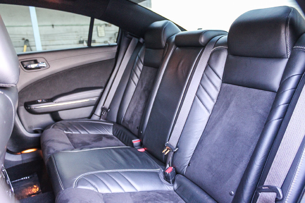 Used 2022 Dodge Charger SRT Hellcat w/ Carbon/Suede Interior Package RWD image 19