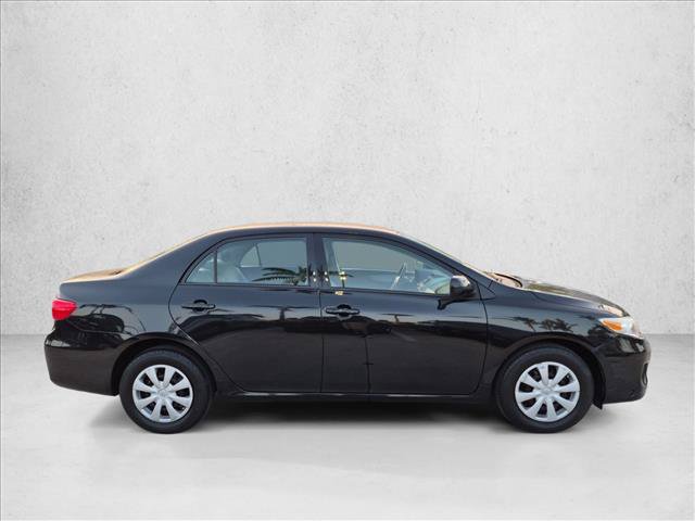 Used 2013 Toyota Corolla L FWD image 4