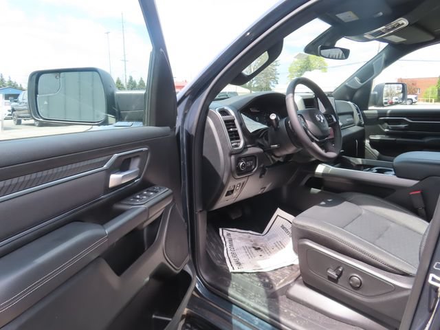 New 2026 RAM 1500 Big Horn AWD/4WD image 18