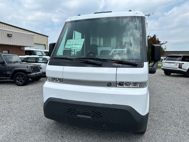 Used 2024 Chevrolet Brightdrop 400 AWD/4WD image 3