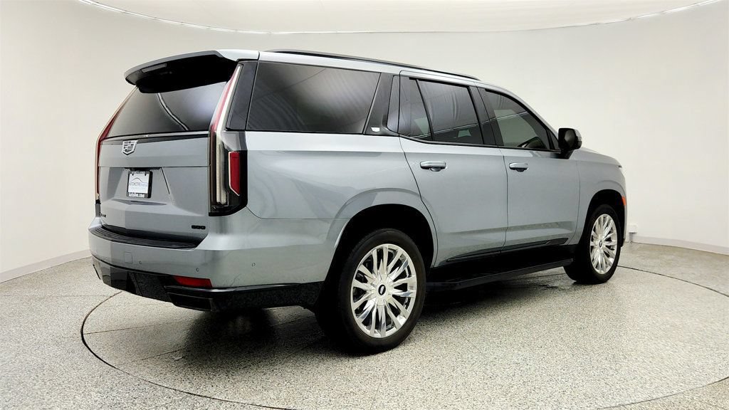 Used 2023 Cadillac Escalade Sport Platinum w/ LPO, ONYX Package AWD/4WD image 5