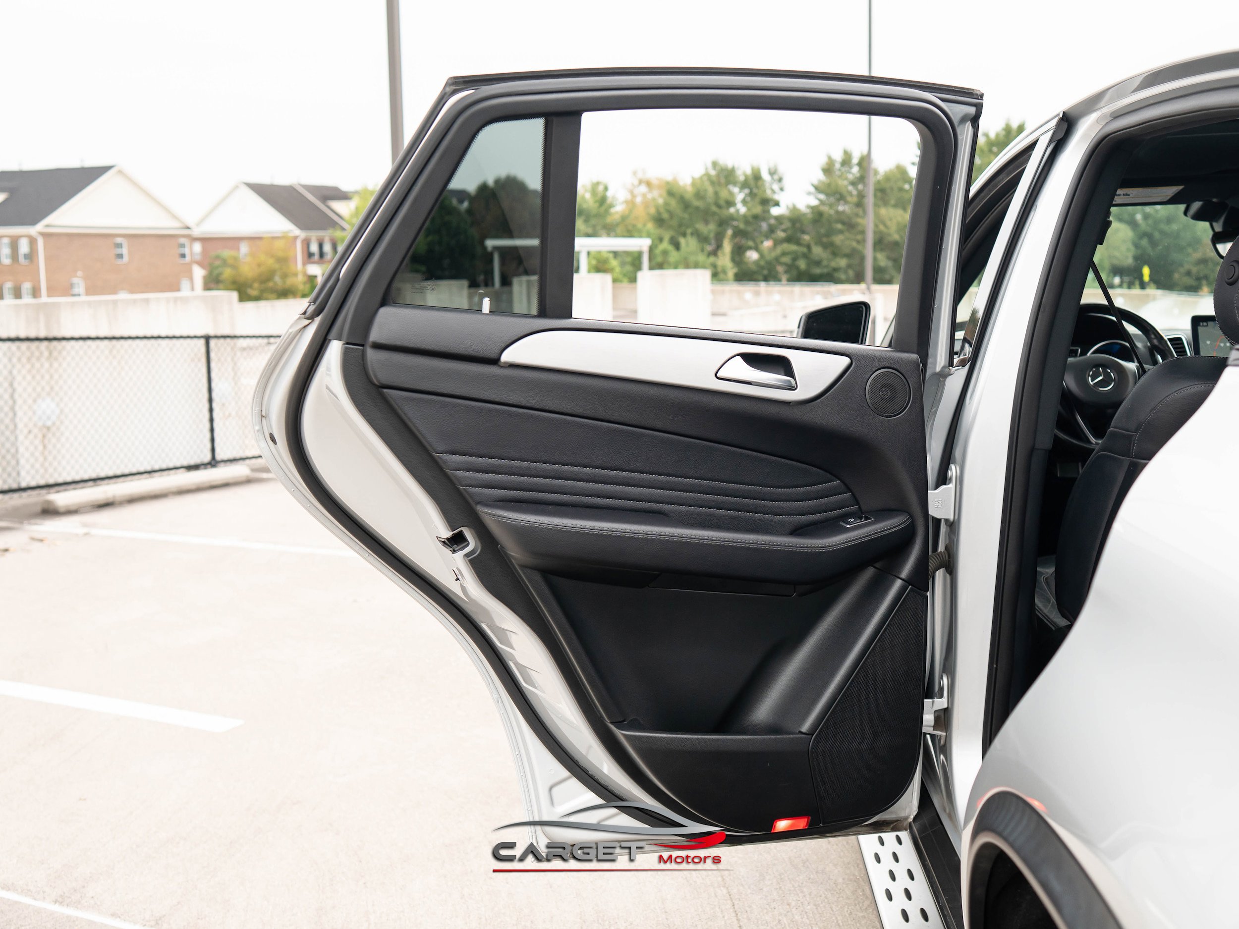 Used 2019 Mercedes-Benz GLE 43 AMG 4MATIC image 45