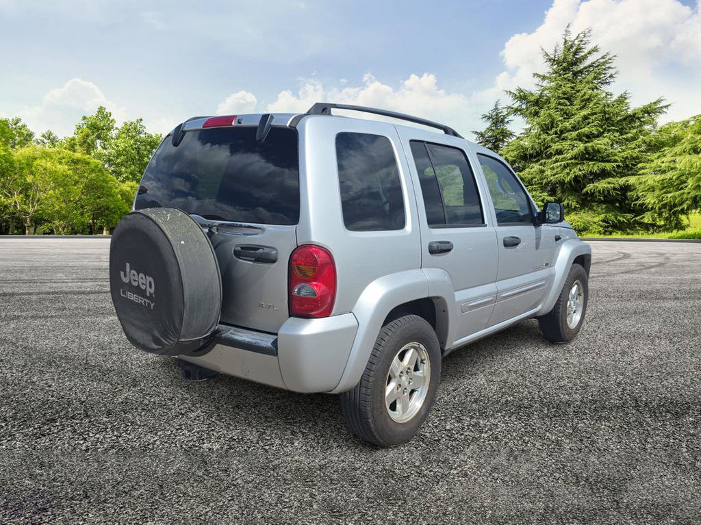 Used 2003 Jeep Liberty Limited AWD/4WD image 7