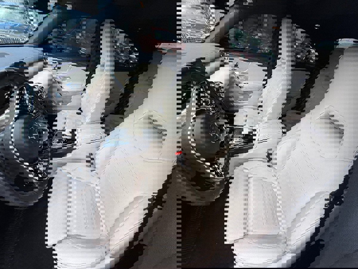 Used 2020 Mercedes-Benz CLA 250 4MATIC image 11