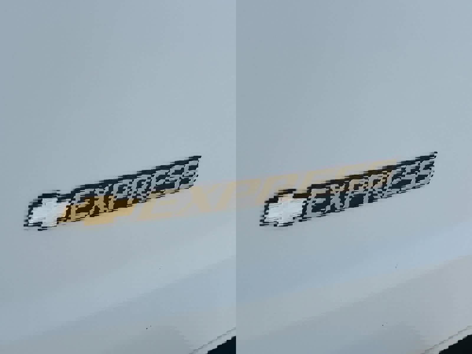 Used 2017 Chevrolet Express 3500 LT w/ LT Preferred Equipment Group image 28