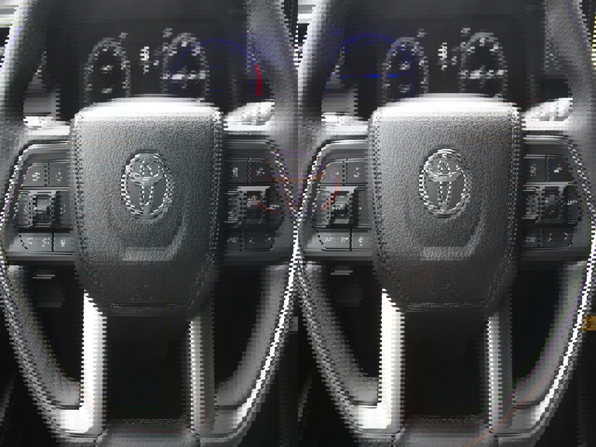 Used 2025 Toyota 4Runner Limited image 19