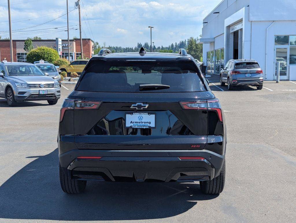 Used 2026 Chevrolet Equinox RS AWD/4WD image 4