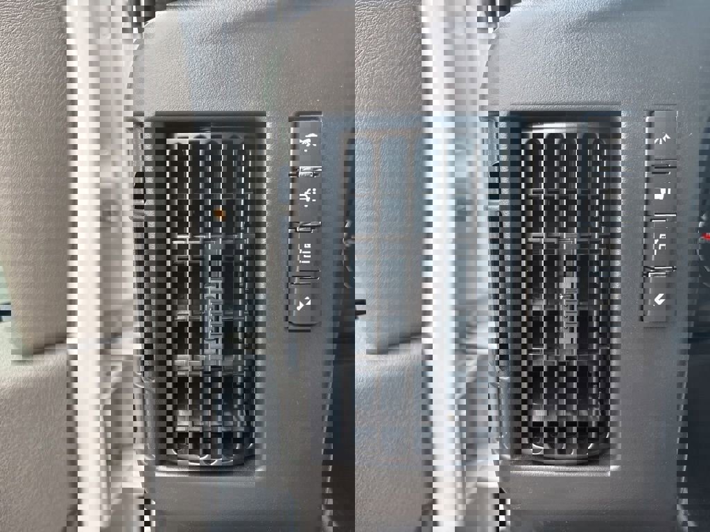 New 2025 Chevrolet Express 2500 w/ Driver Convenience Package image 20