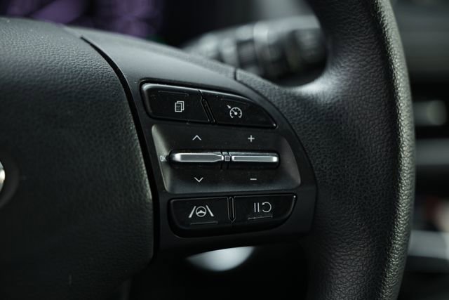 Used 2023 Hyundai Kona SEL image 33