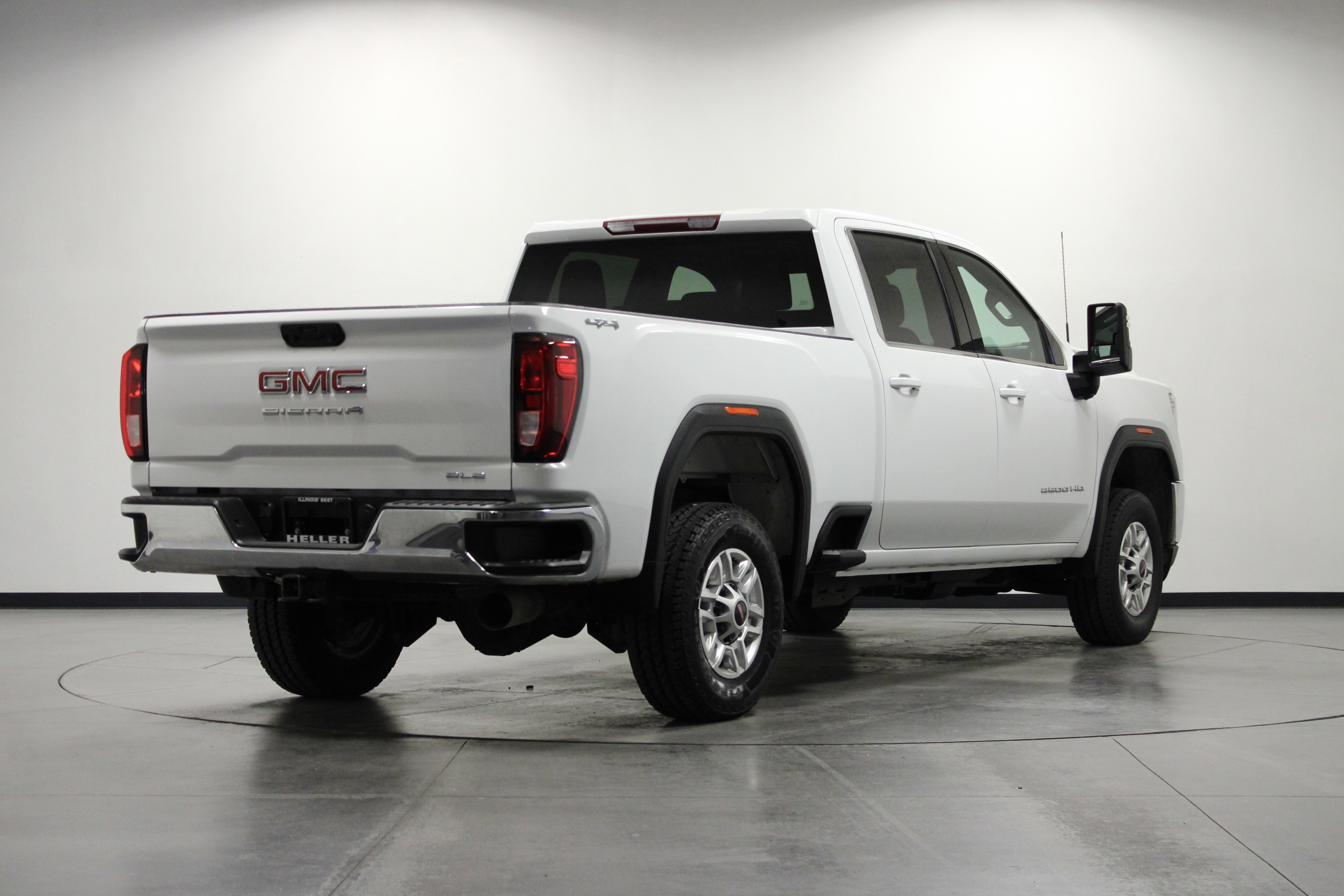 Used 2021 GMC Sierra 2500 SLE image 4