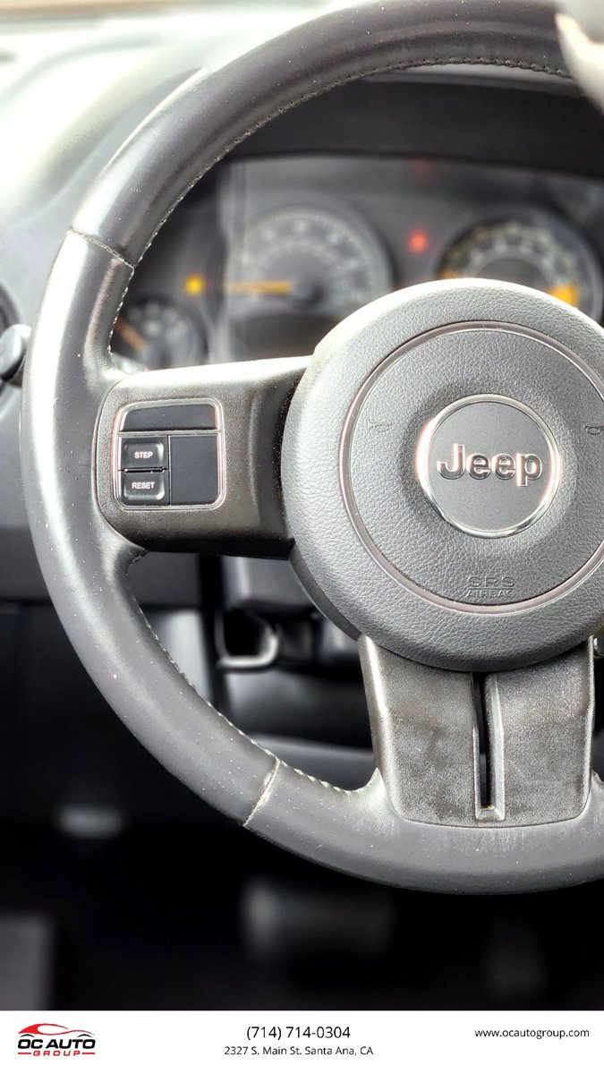 Used 2015 Jeep Patriot High Altitude FWD image 37