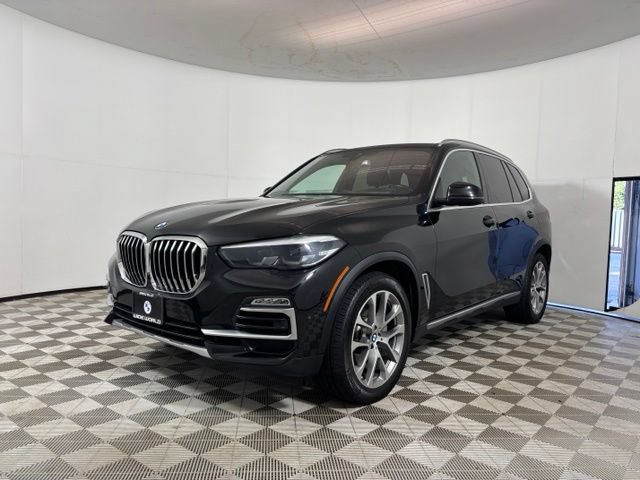 Used 2019 BMW X5 xDrive40i w/ Premium Package 2 AWD/4WD image 3