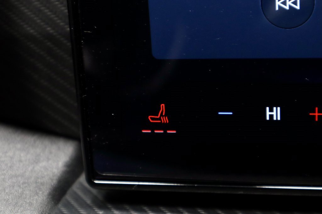 Used 2025 Ford Mustang EcoBoost image 4