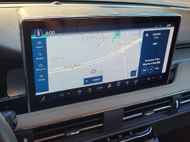 Certified 2023 Lincoln Corsair FWD image 25