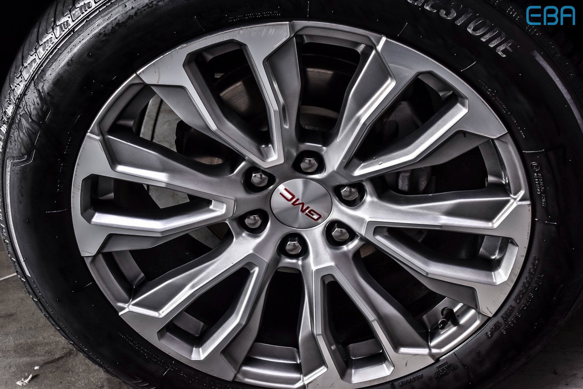 Used 2021 GMC Yukon Denali w/ Denali Premium Package image 11