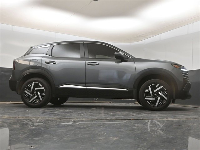 Used 2025 Nissan Kicks SV w/ Charging Package image 20