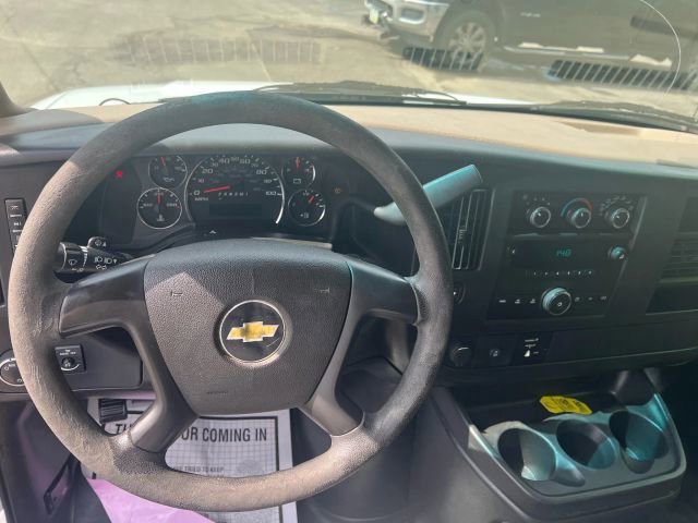 Used 2013 Chevrolet Express 2500 image 7