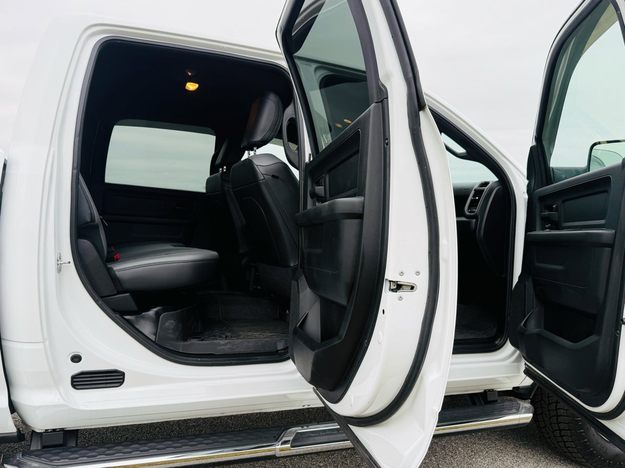 Used 2021 RAM 2500 Tradesman w/ Chrome Appearance Group image 20