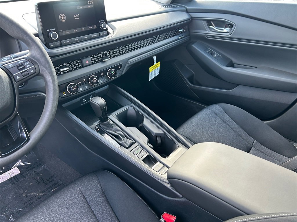 New 2025 Honda Accord SE image 11