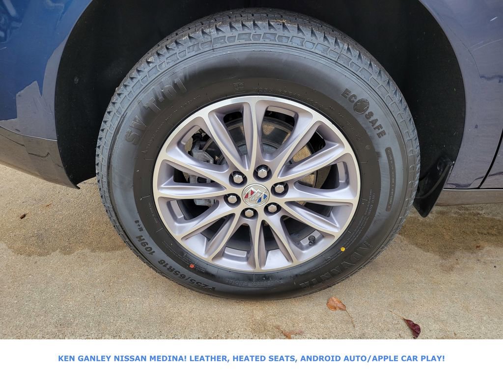 Used 2023 Buick Enclave Essence image 21