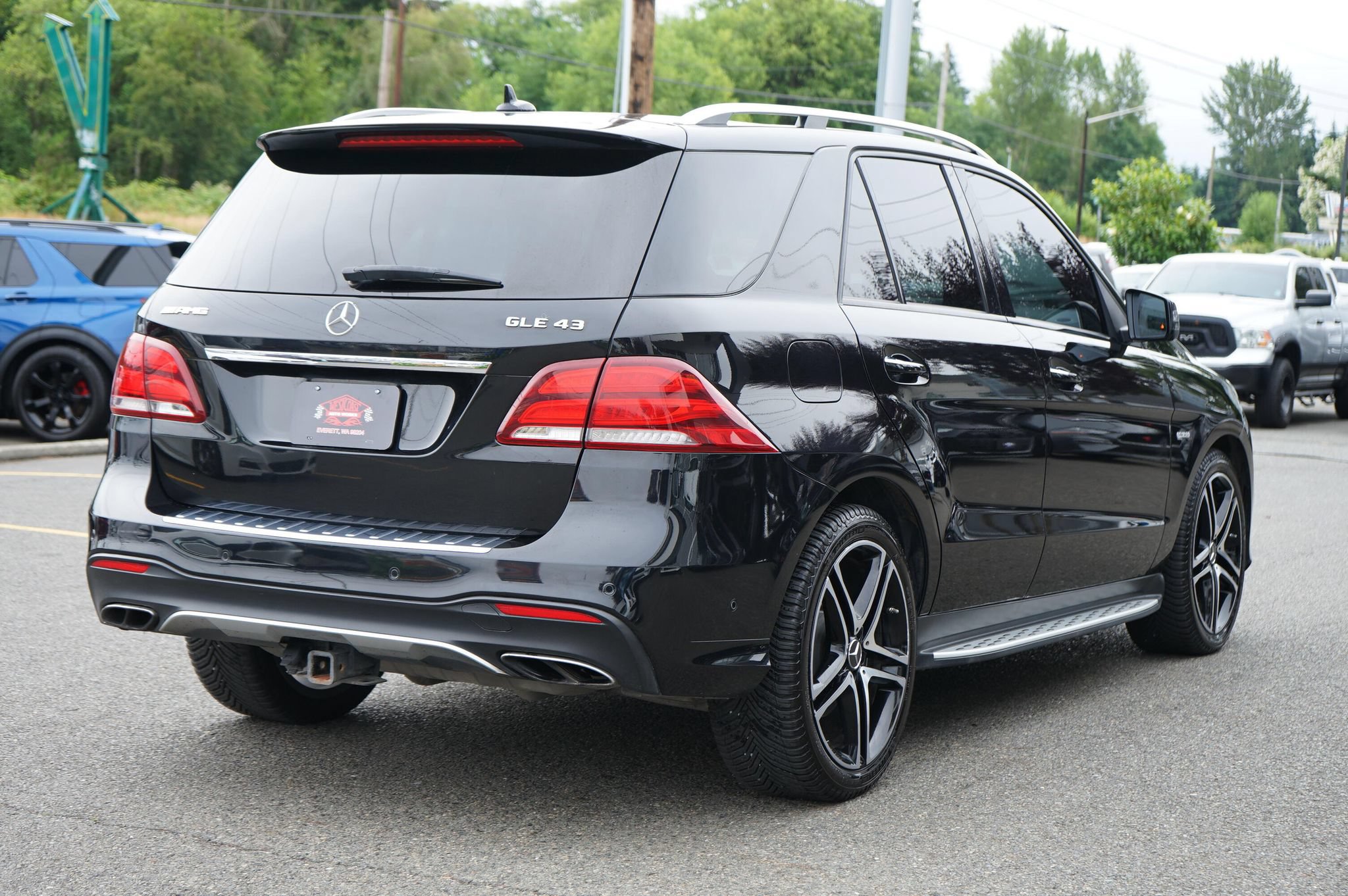 Used 2018 Mercedes-Benz GLE 43 AMG 4MATIC image 4