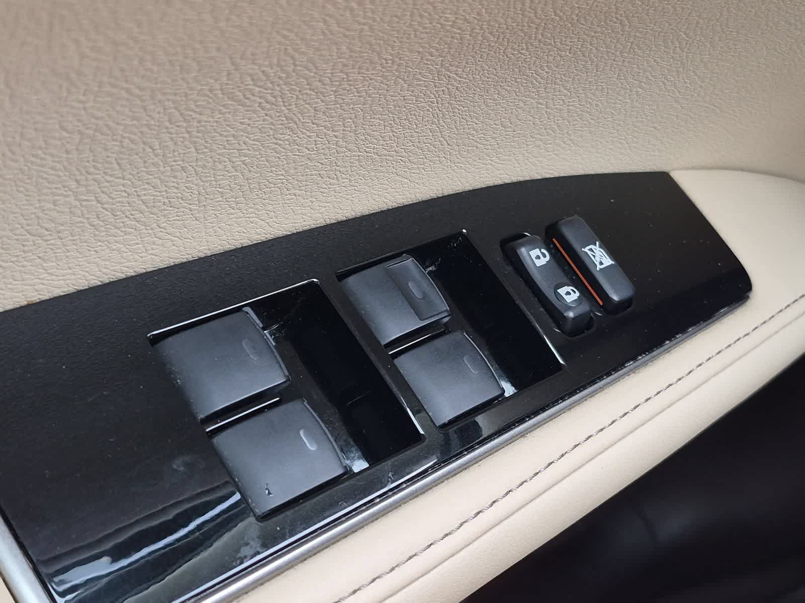 Used 2017 Lexus ES 350 w/ Navigation System Package FWD image 32