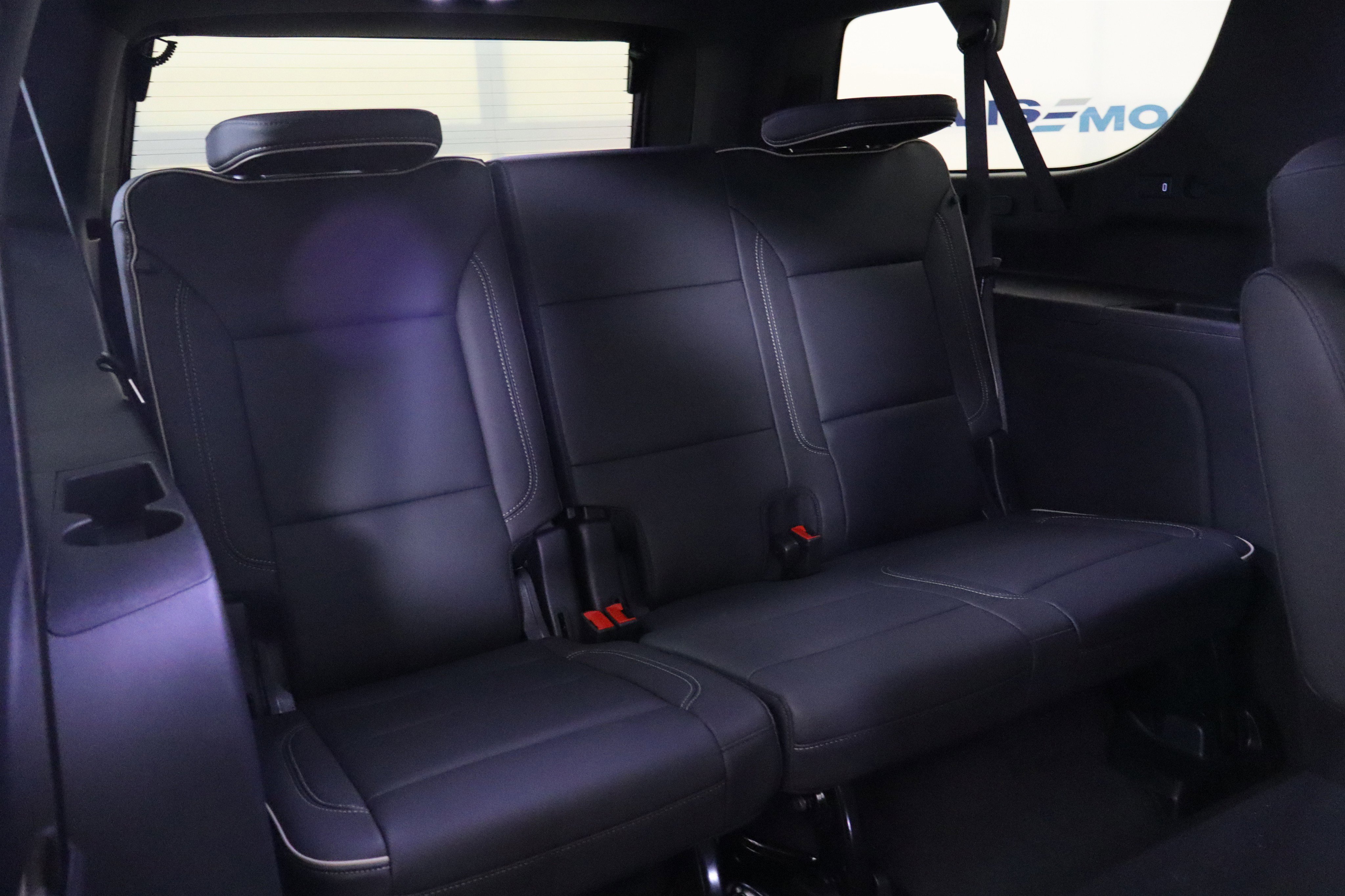 New 2025 Chevrolet Suburban Premier image 22