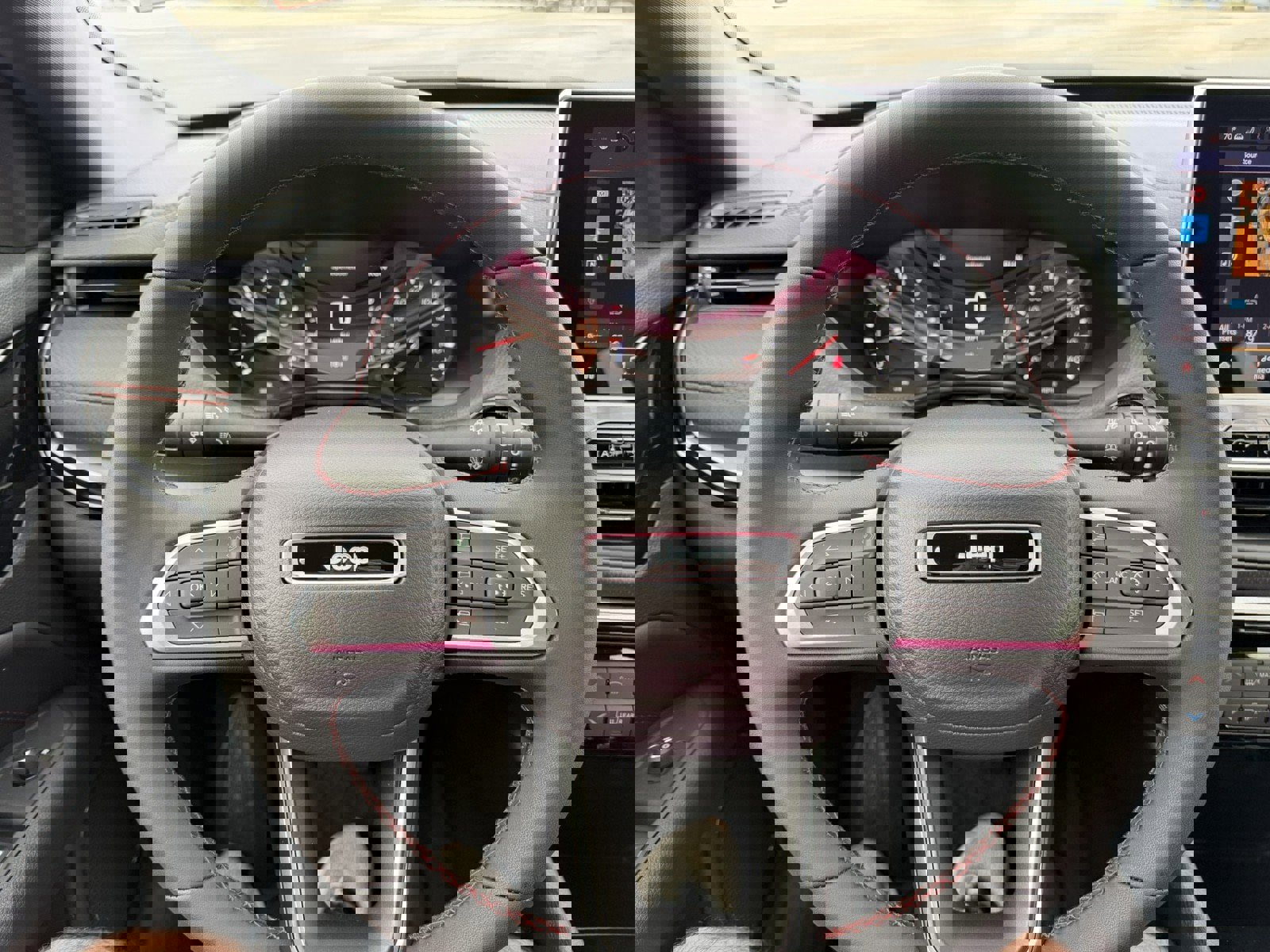 New 2026 Jeep Compass Trailhawk image 15